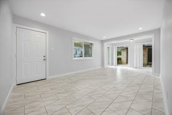 12633 MEMORIAL DR 141