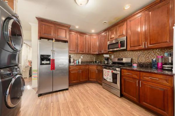 126-07 116TH AVE