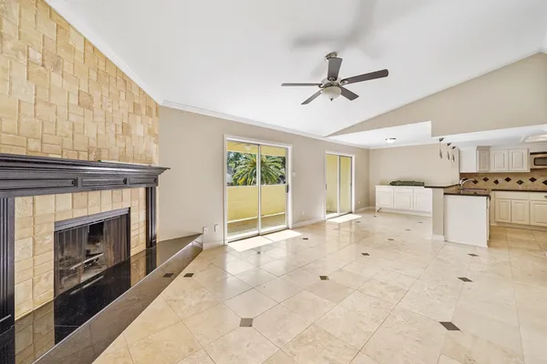 14555 WUNDERLICH DR 2306