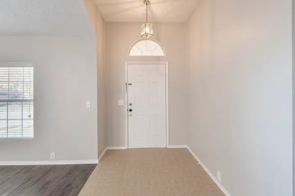 9701 PRESTON VINEYARD DR