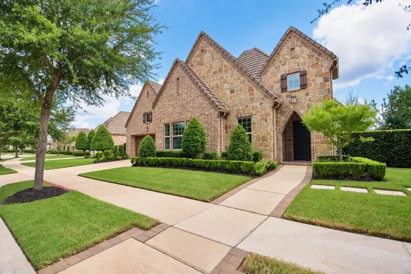 86 QUIET WAY LN