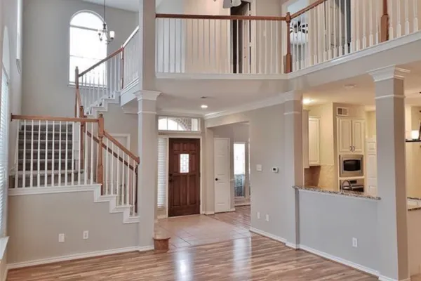 211 MOSS HILL RD