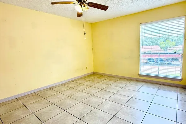 8360 JORINE DR 8360