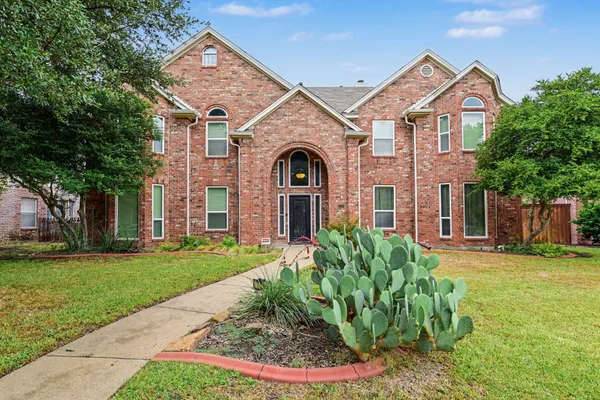 1713 ENDICOTT DR