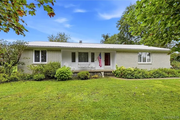 2412 CRITTENDEN RD