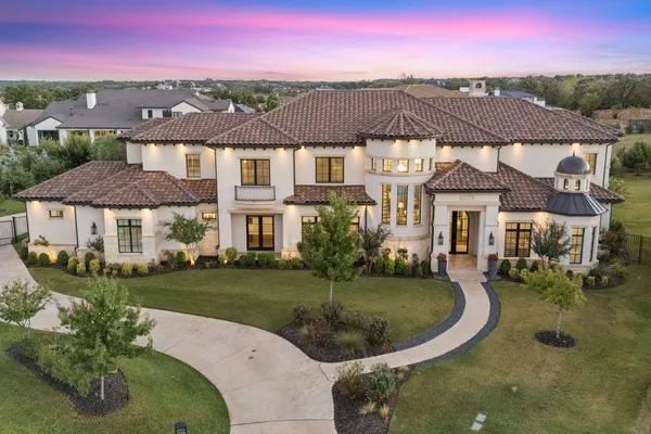 2202 BARCELONA CT