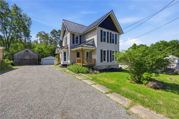 105 GARFIELD ST