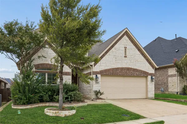 2707 POINT VISTA DR