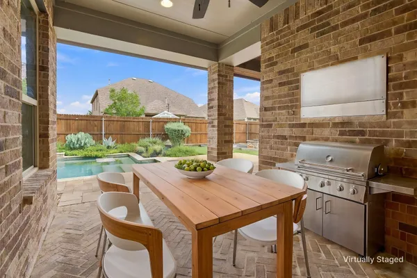 1121 BRYCE CANYON DR