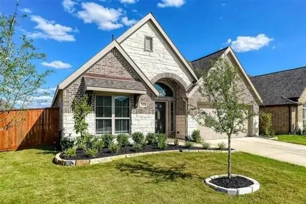 25110 MOUNTCLAIR HOLLOW LN