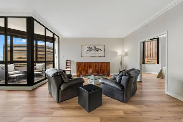 5555 DEL MONTE DR 1104