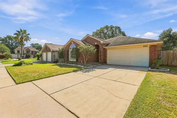 3407 CRYSTAL DOVE DR
