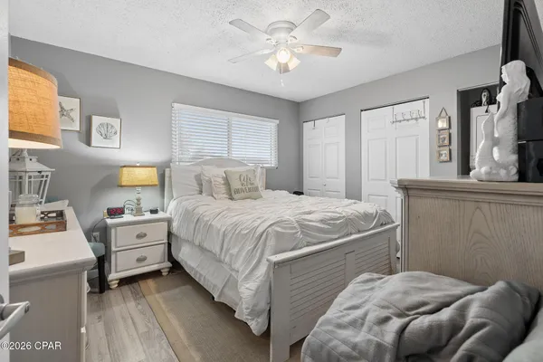 3600 THOMAS DR D207