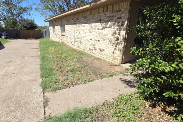 2400 MONTE CARLO DR A