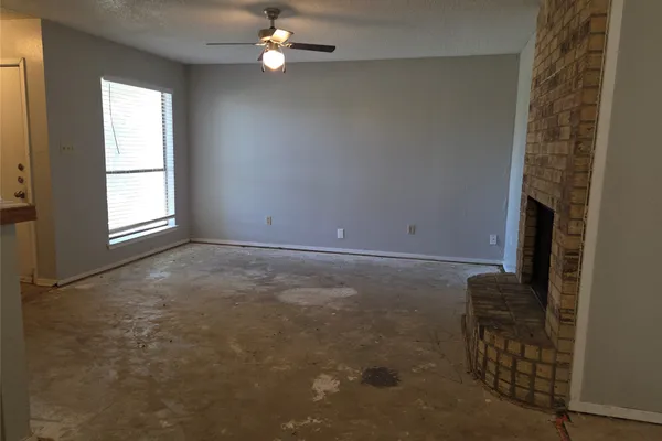 2400 MONTE CARLO DR A