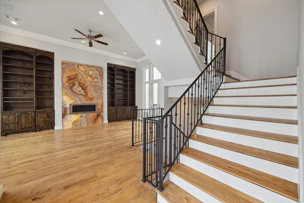 114 CALLE CATALINA PL