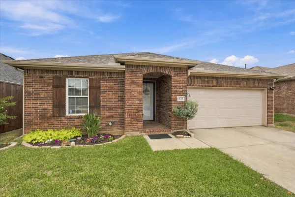 632 MONTGOMERY DR