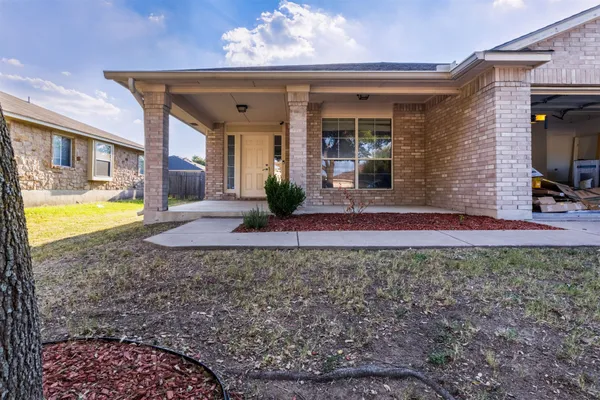 1111 BURGESS DR