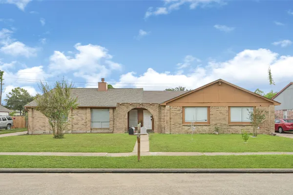 19527 LAZY VALLEY DR