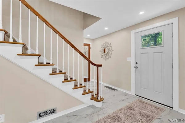 461 FORT GRAY DR