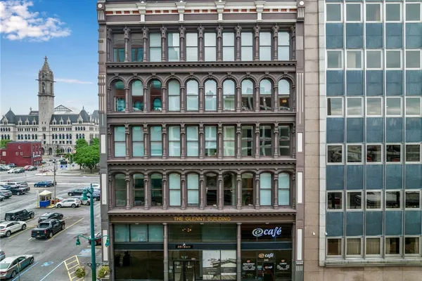 251 MAIN ST 100