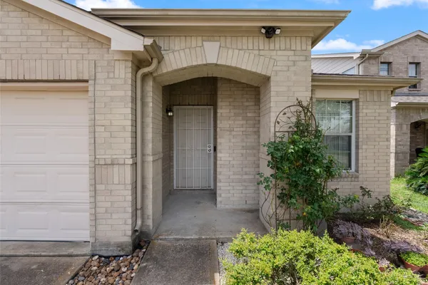 13123 DAWN HOLLOW LN