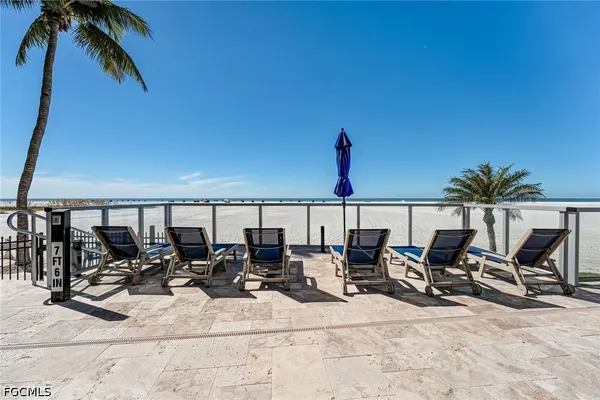 6612 ESTERO BLVD 703
