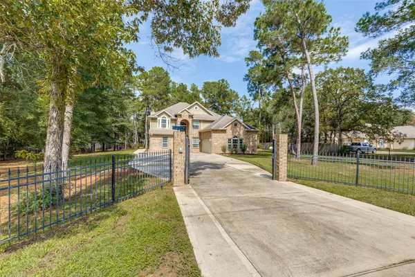 22306 BANEBERRY RD