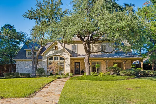 6523 BROOKSHIRE DR