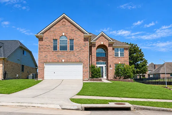 122 MARINA OAKS DR
