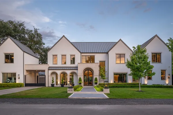 4312 POMONA RD
