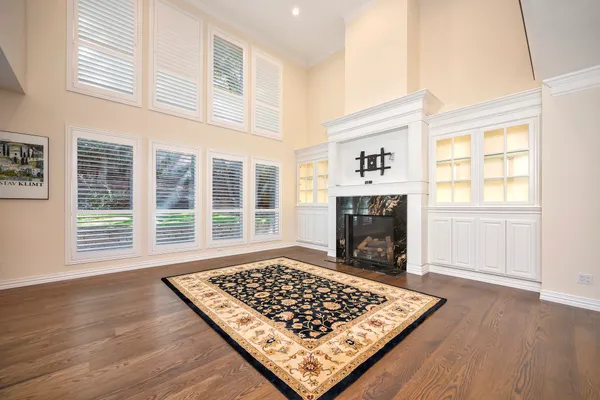 6214 TIFFANY OAKS LN