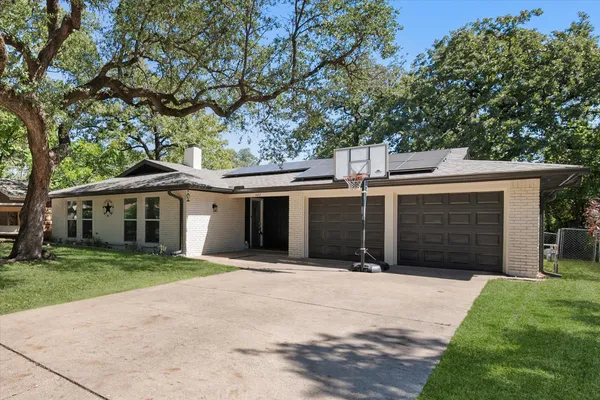 1012 KEITH DR