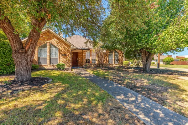 2153 LOS RIOS BLVD