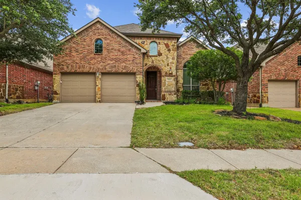6412 FALCON RIDGE LN