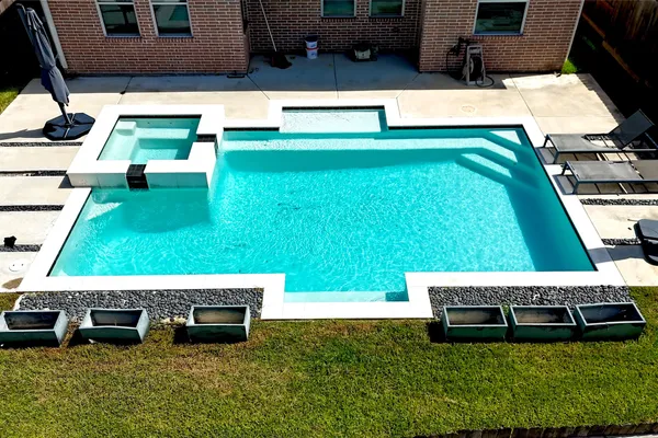 24531 VIA SALERNO CT