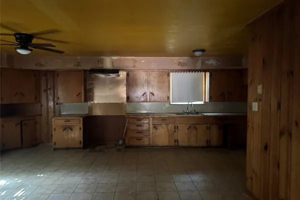 241 CASALITA DR