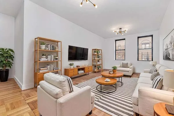 712 W 175TH ST 4-H
