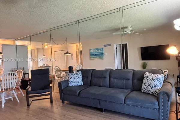 298 SE 6TH AVE 15
