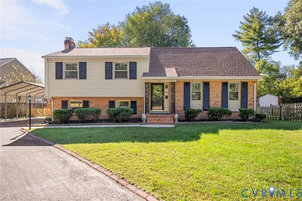 9201 CLAYMONT DR