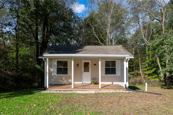 61 MCMILLAN RD