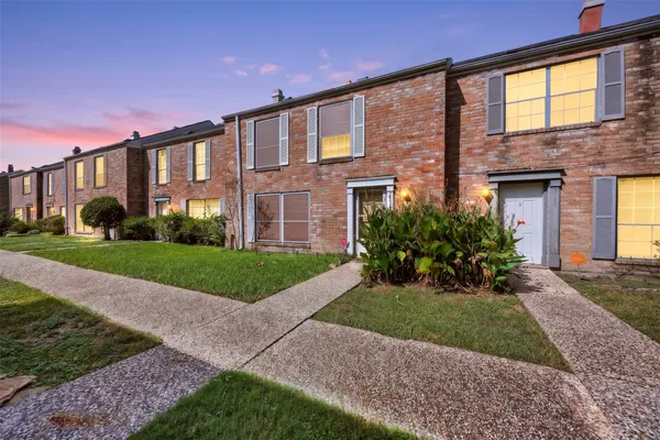 4156 BELLE PARK DR 4156