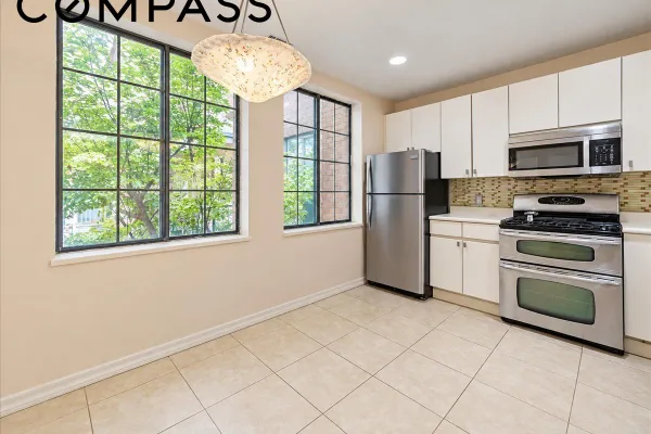 618 LOUISIANA AVE 2