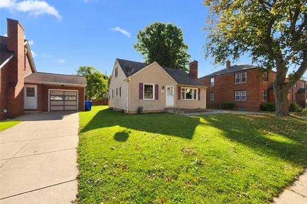 149 CHAMBERLIN DR