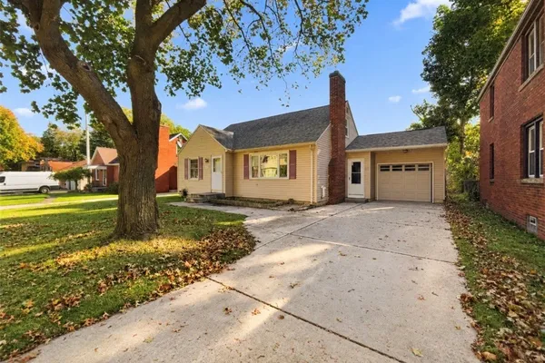149 CHAMBERLIN DR