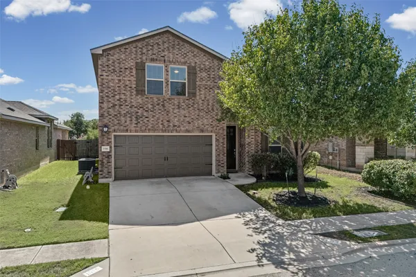 1516 WILLIAM BEE DR