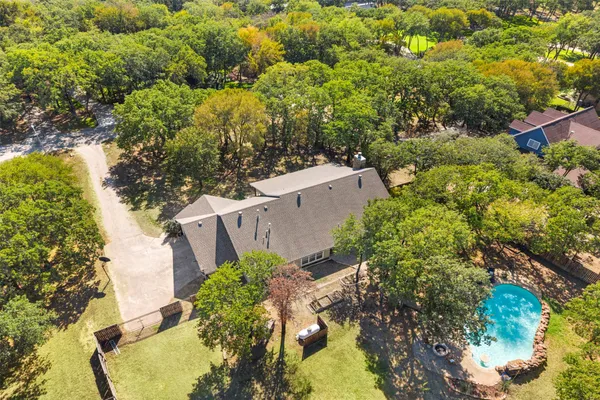 512 POST OAK DR