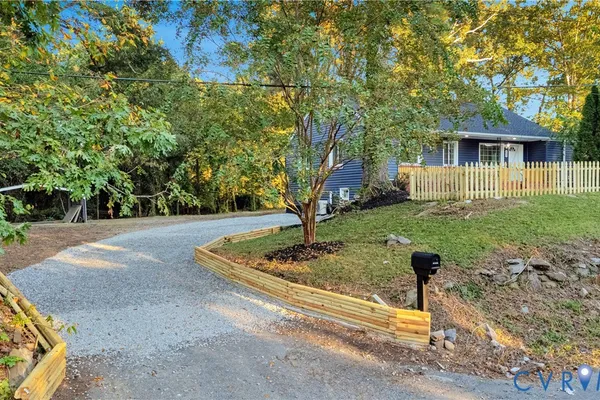 4803 CASTLEWOOD RD