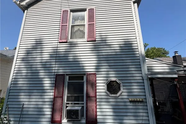 255 CALDWELL ST