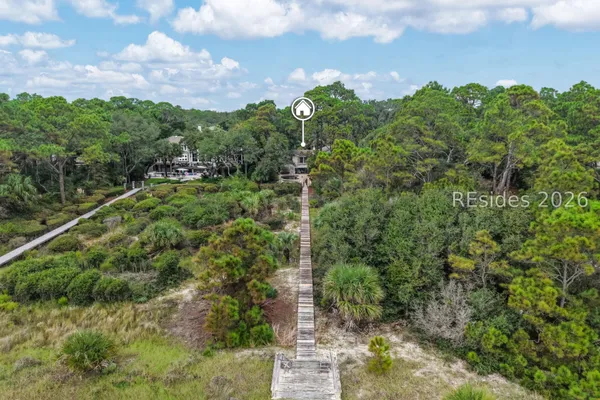 18 SEA OAK LN
